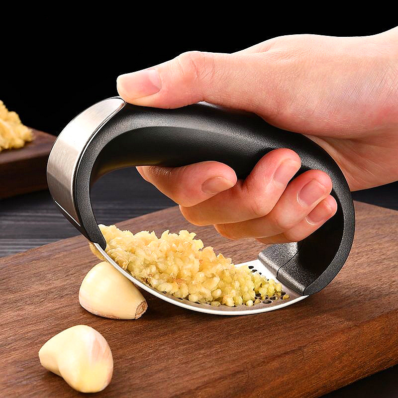 Stainless Steel Garlic press crusher 1